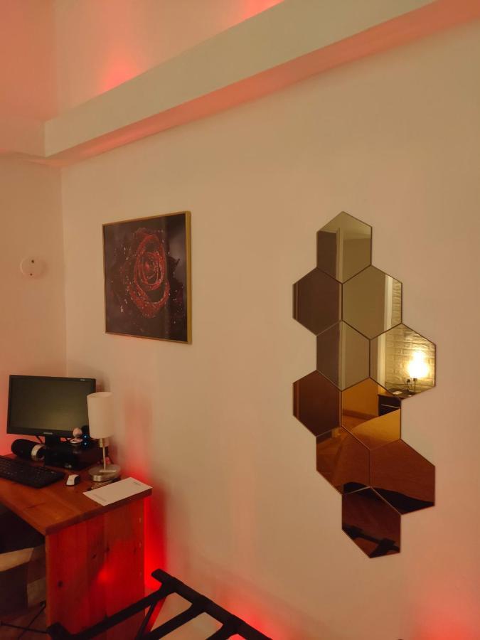 Athens Riviera Apt With Seaview, 15' To Acropolis Экстерьер фото